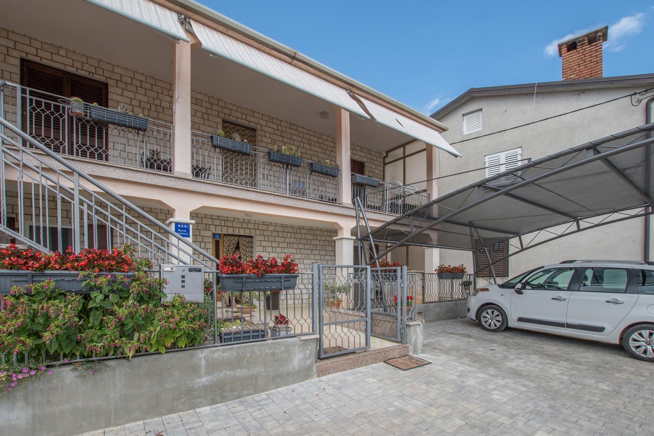 Apartmenst Saban 1709 Murine Екстериор снимка